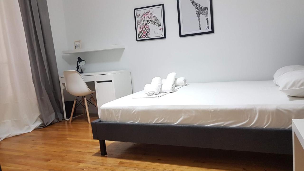 Olive Apartment- Athens Center, 4 Bd, 1.5 Bath Ngoại thất bức ảnh